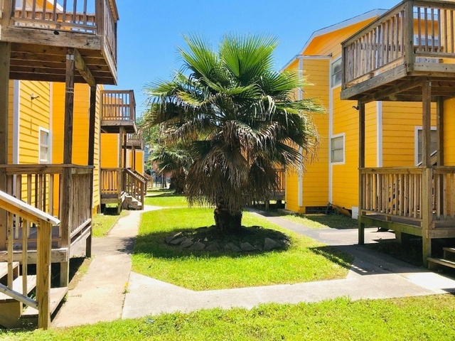 2711 Avenue K - Photo 1