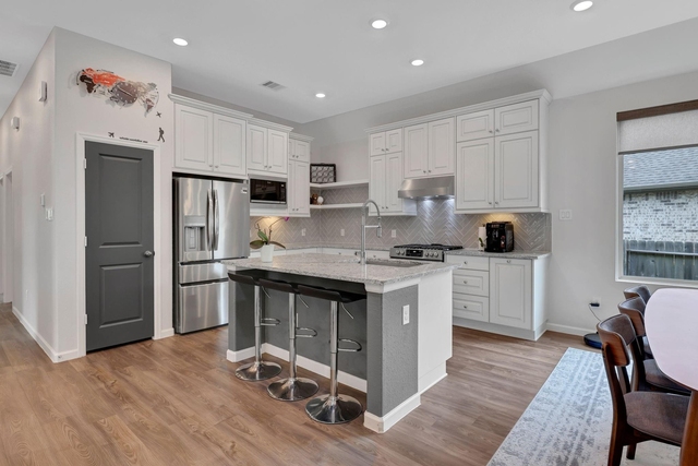 4933 Chester Lake Lane - Photo 1