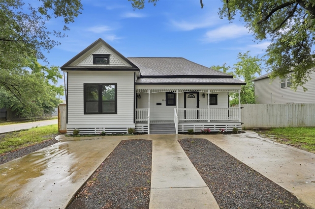 514 Vincent Street - Photo 1