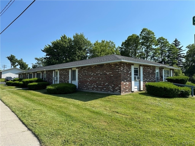 519 E Hoard Street - Photo 1