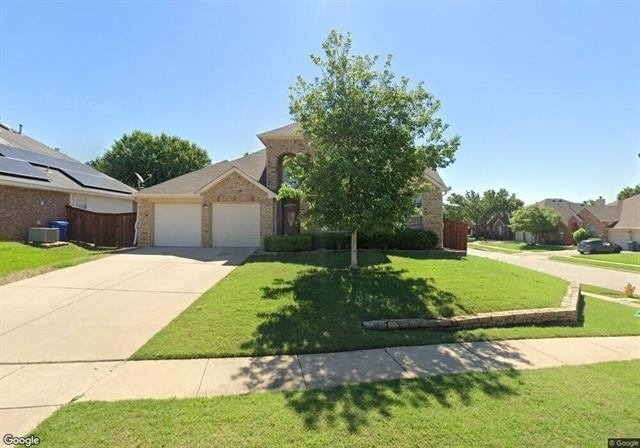 215 Lairds Drive - Photo 1