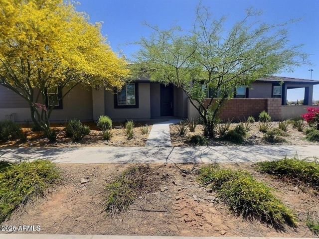 9345 E Solina Avenue - Photo 1