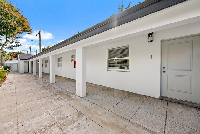 3808 Broadway - Photo 1