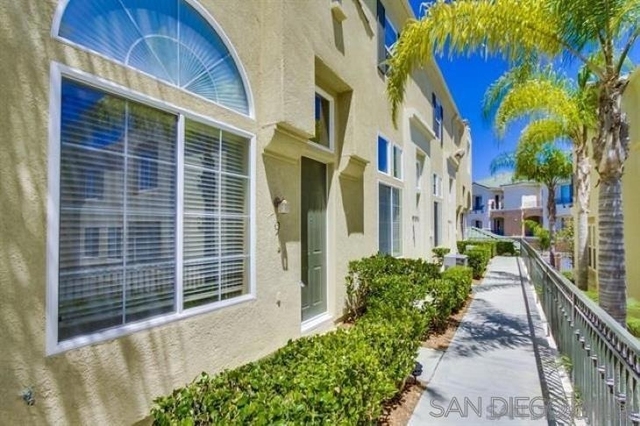 3810 3810 Mykonos Lane - Photo 1