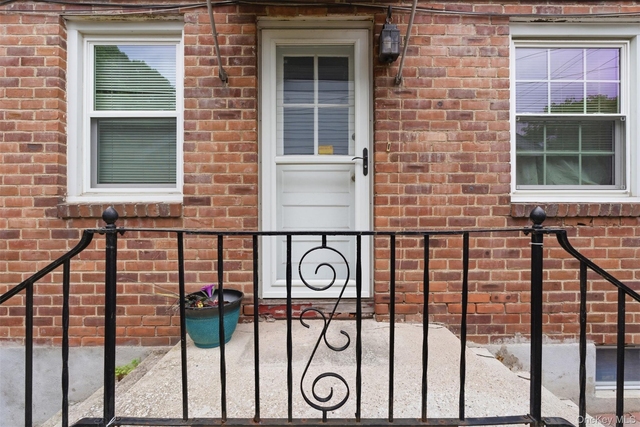 200 North Street - Photo 1