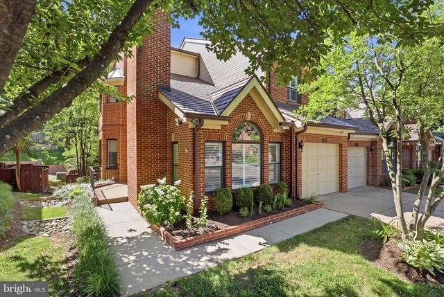 1456 Hampton Hill Circle - Photo 1
