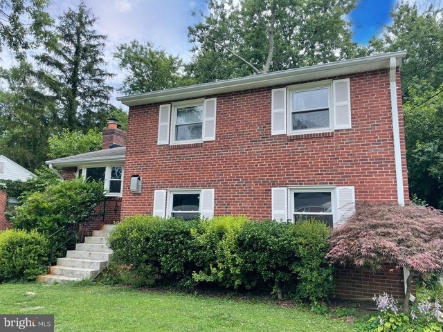 10315 Beaumont Street - Photo 1
