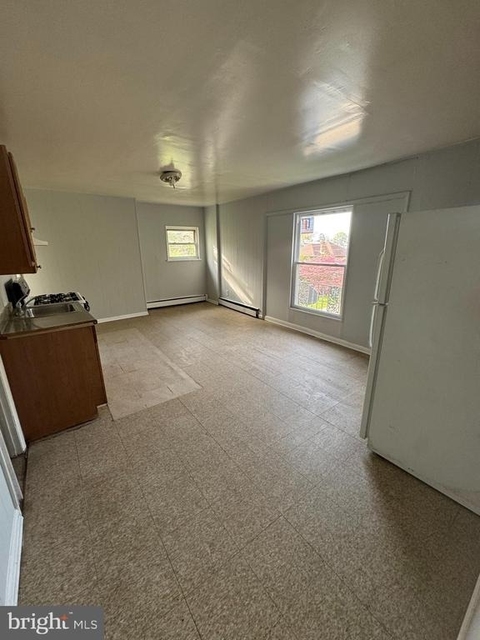 1217 Arrott Street - Photo 1