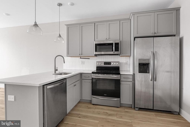 5230 Walnut Street - Photo 1