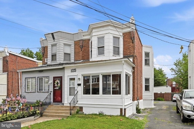 105 Jackson Avenue - Photo 1