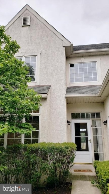 14 Hayworth Circle - Photo 1