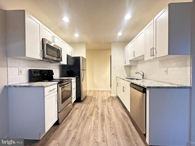 200 Spruce Street - Photo 1