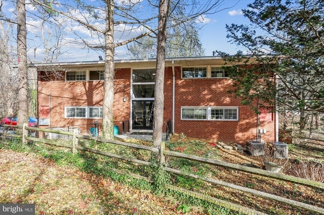 921 Prospect Street - Photo 1