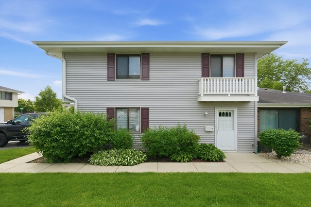 18 Dennis Court - Photo 1