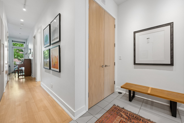 5945 N Magnolia Avenue - Photo 1