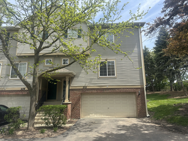 211 Monarch Drive - Photo 1