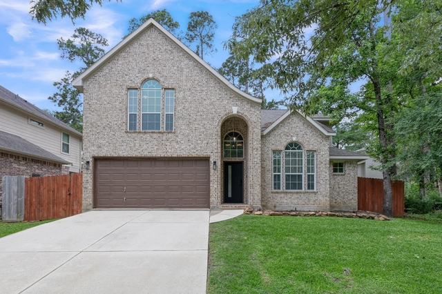 3215 Canterbury Lane - Photo 1