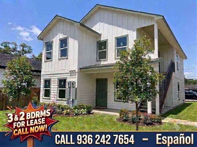 1915 Creston Drive - Photo 1