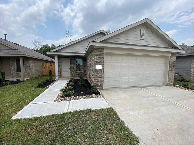 1558 San Sebastian Drive - Photo 1
