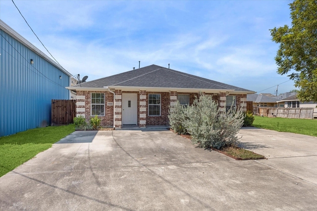 8424 Cannon Street - Photo 1