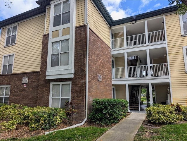 4211 Chatham Oak Court - Photo 1