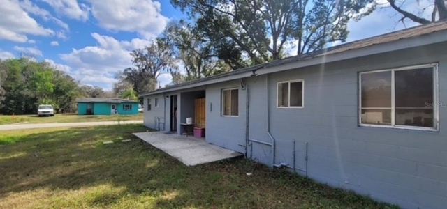 2305 Sw 2nd Street - Photo 1