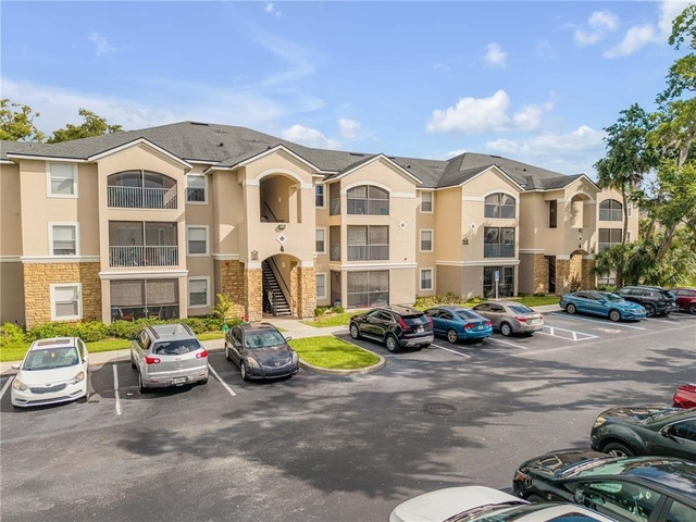 940 Village Trail - Photo 1