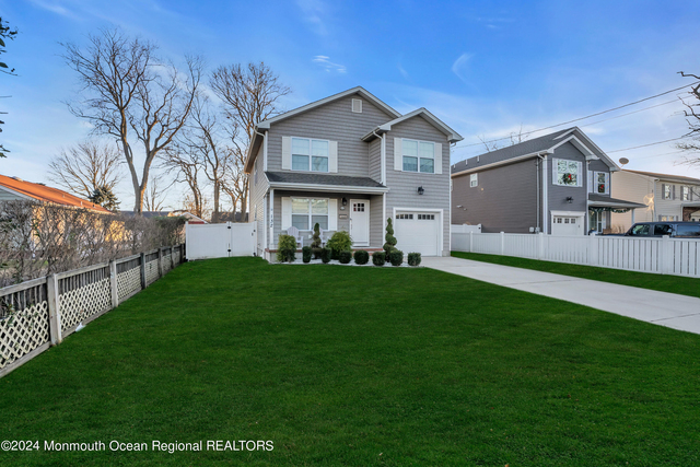 132 Chelton Avenue - Photo 1