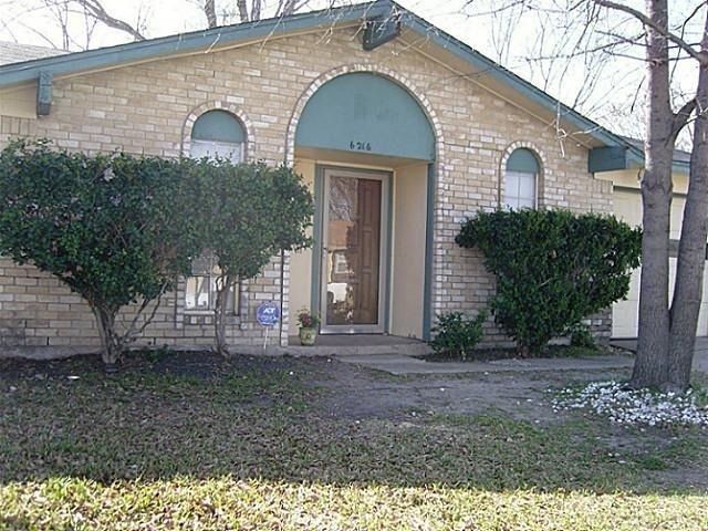 6216 Locust Street - Photo 1