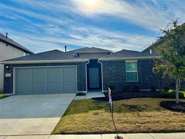 6122 Heron Drive - Photo 1