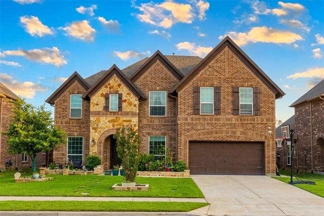 2609 Hammock Lake Drive - Photo 1