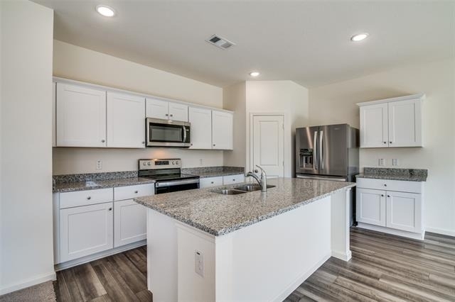 6231 Old Bridge Way - Photo 1