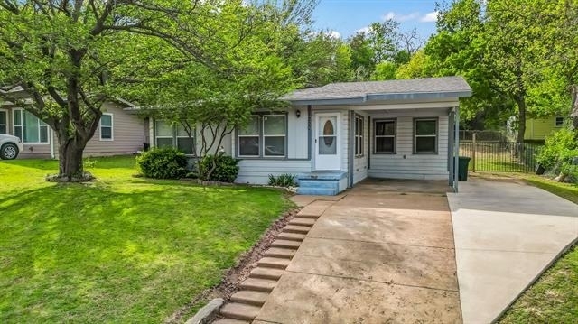 1220 S Lamar Street - Photo 1
