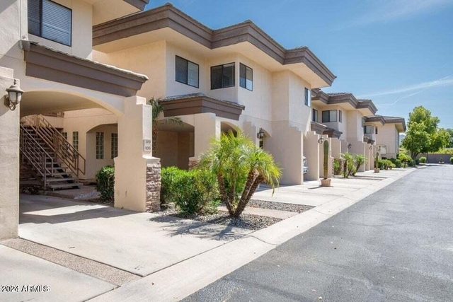3235 E Camelback Road - Photo 1