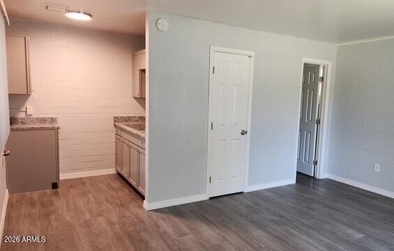 2645 W Morten Avenue - Photo 1