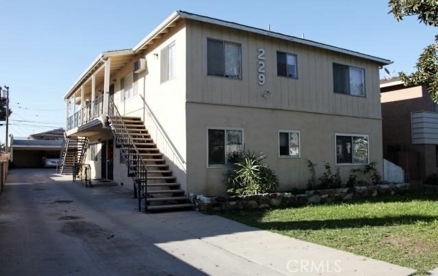 229 S Fifth Street - Photo 1