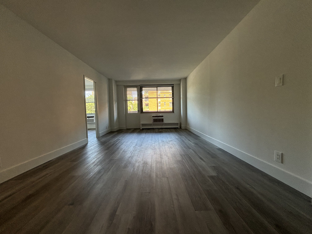 67th Avenue - Photo 1