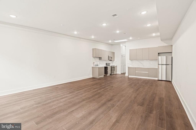 253 N 3rd Street - Photo 1