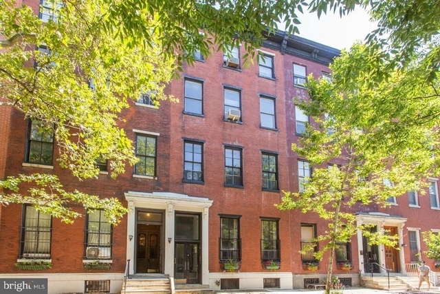 1817 Pine Street - Photo 1