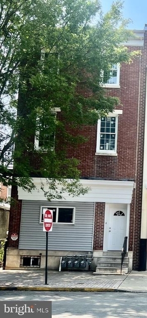 625 Dekalb Street - Photo 1