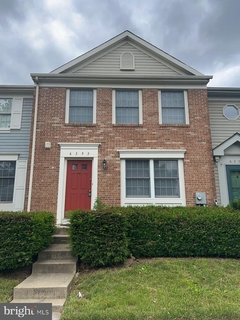 6393 Kelly Court - Photo 1