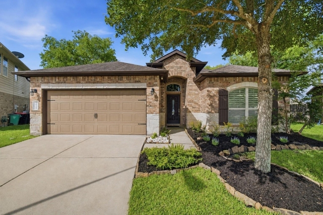 3831 Daintree Park Drive - Photo 1