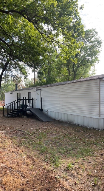 213 Orange St - Photo 1