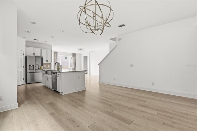 14452 Crestavista Avenue - Photo 1