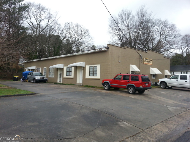207 Reynolds Street - Photo 1