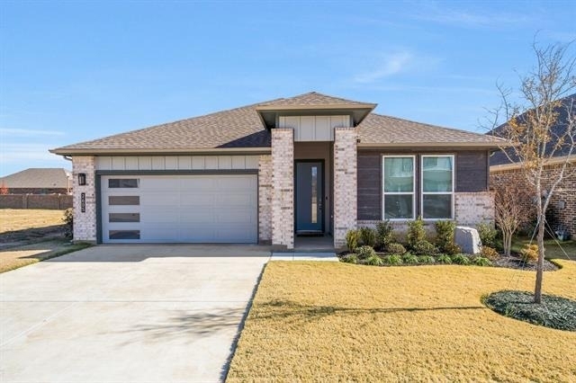 2605 Starling Street - Photo 1