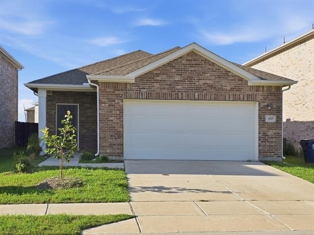 410 Forest Street - Photo 1