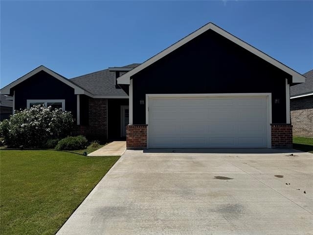 331 Sophia Lane - Photo 1