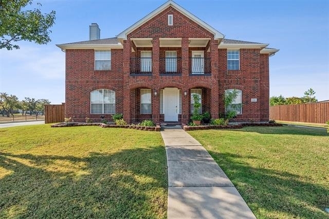 1501 Ector Drive - Photo 1