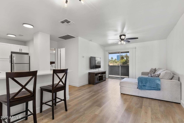 302 E Monte Vista Road - Photo 1